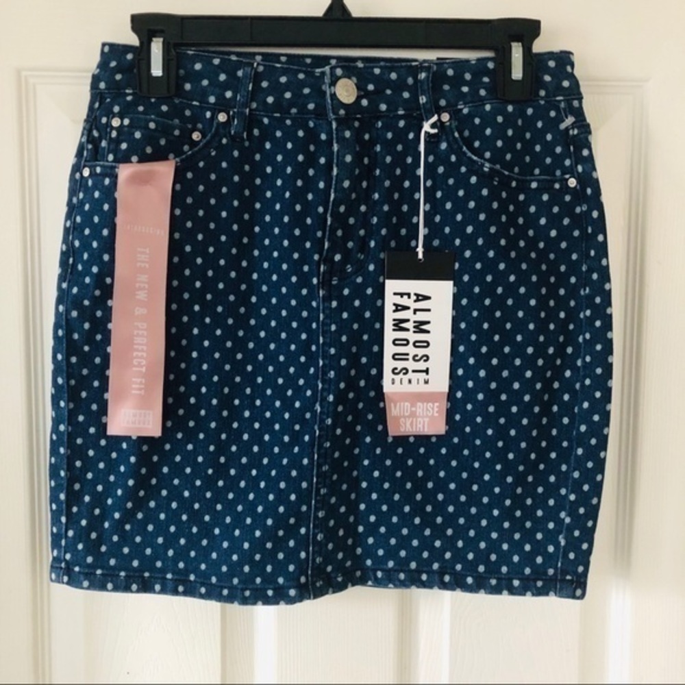NWT ALMOST FAMOUS denim mid rise perfect fit cotton polkadot jean skirt size 7